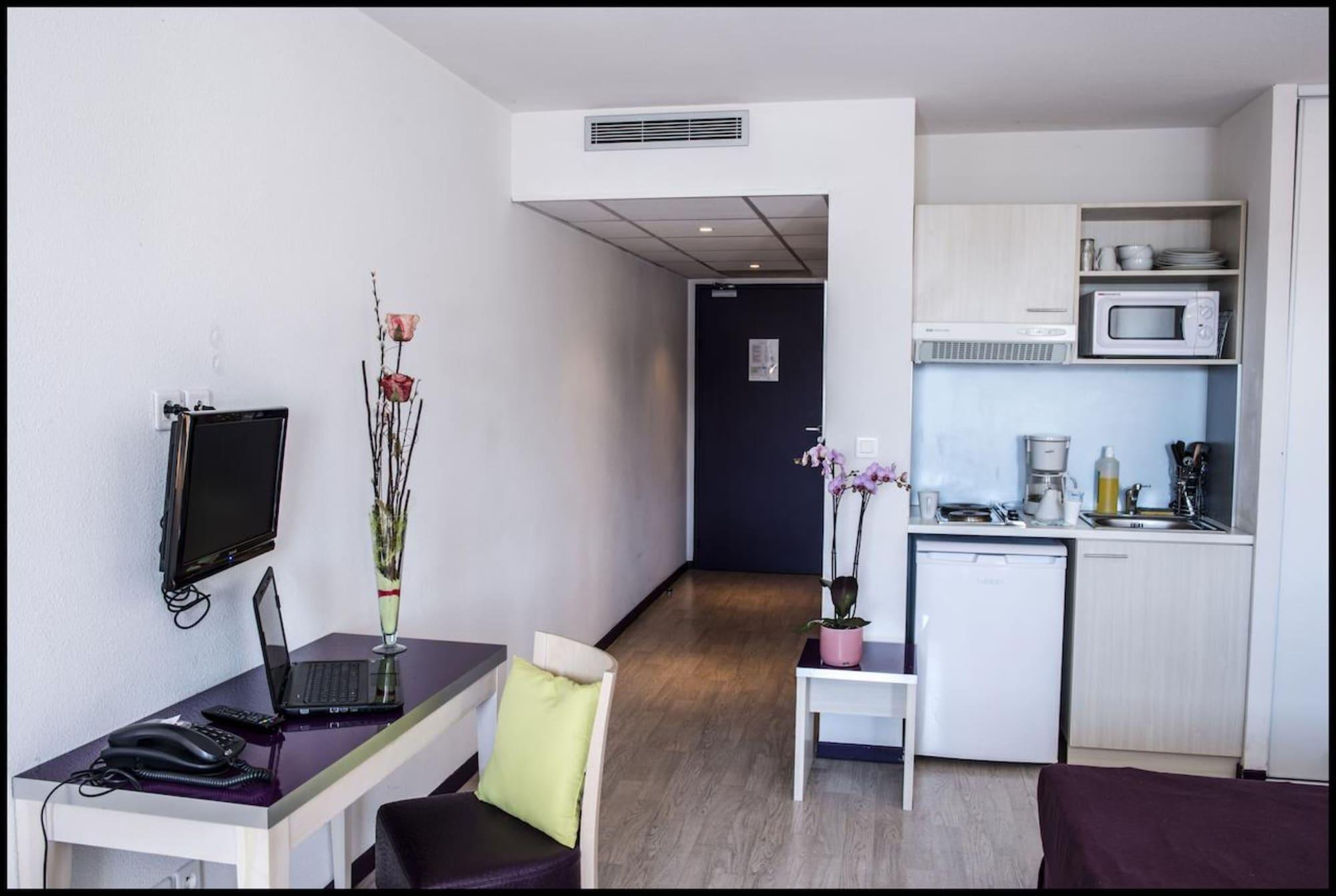 Appart'Hotel - Residence La Closeraie ลูร์ด ภายนอก รูปภาพ
