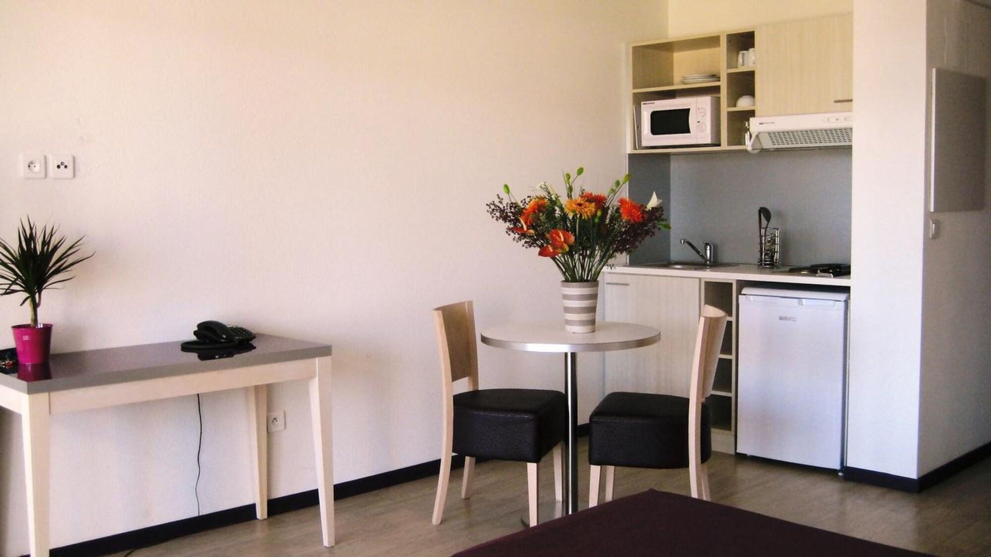 Appart'Hotel - Residence La Closeraie ลูร์ด ภายนอก รูปภาพ